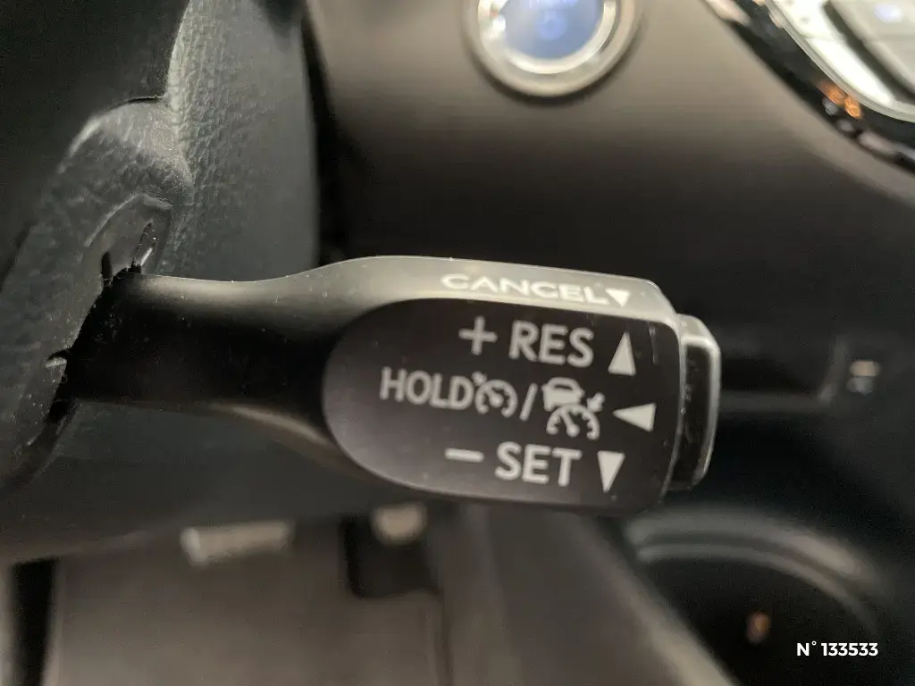 TOYOTA C-HR - Miniature 15