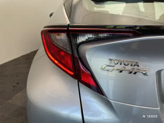 TOYOTA C-HR - voiture d'occasion - Photo 27
