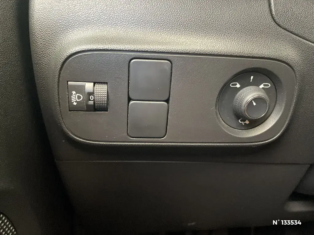 CITROEN C3 III - Miniature 11