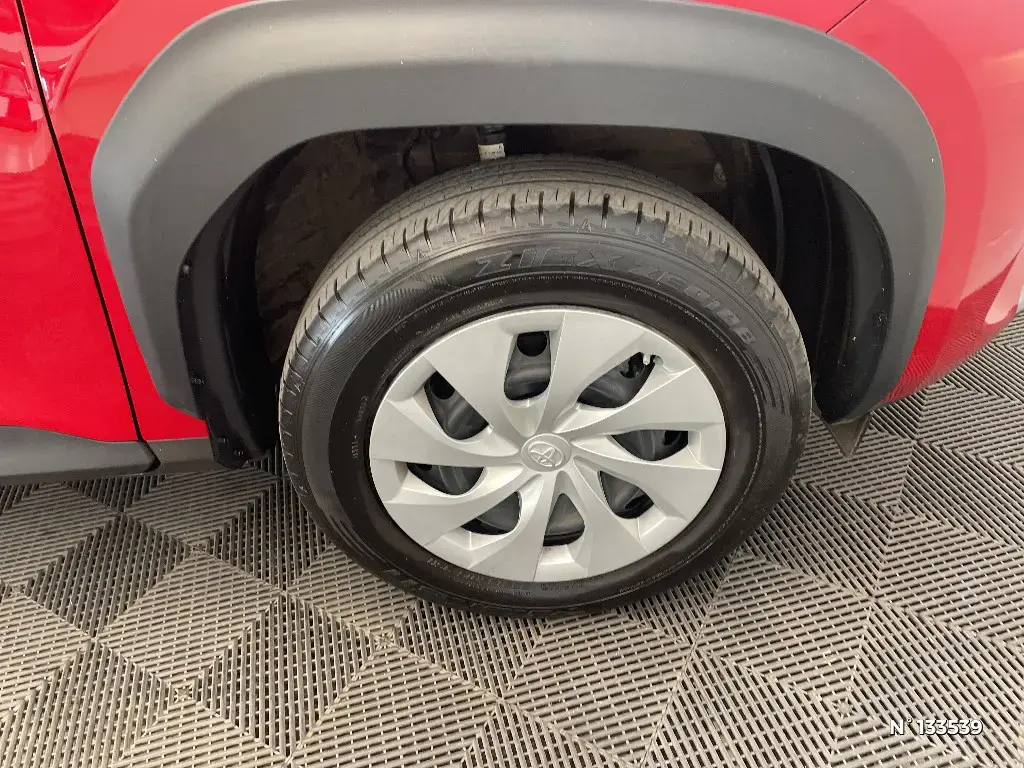 TOYOTA YARIS CROSS I - Miniature 5