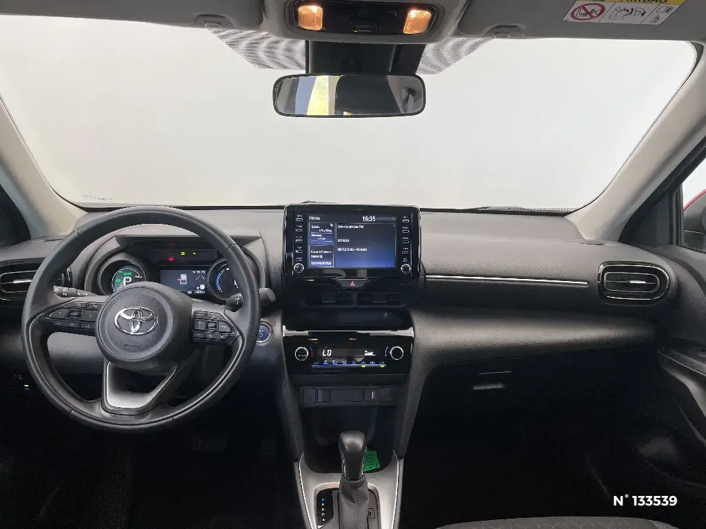 TOYOTA YARIS CROSS I - Miniature 6
