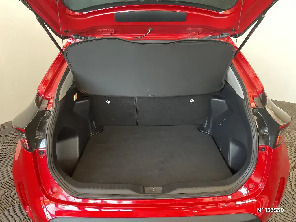 TOYOTA YARIS CROSS I - Miniature 10
