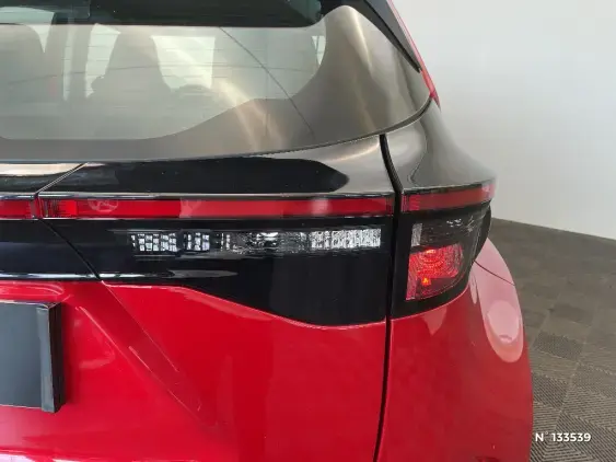 TOYOTA YARIS CROSS I - voiture d'occasion - Photo 26