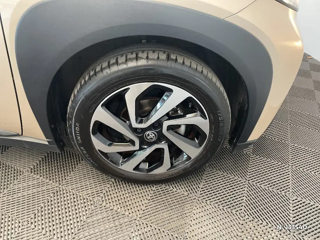 TOYOTA AYGO X - Miniature 5
