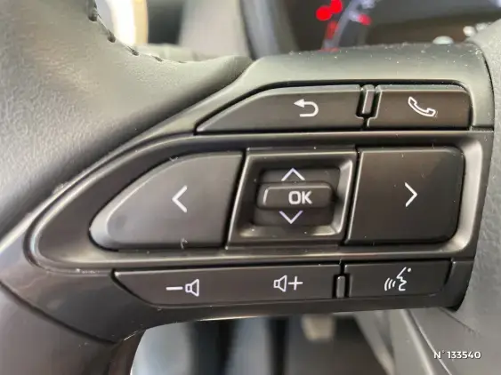 TOYOTA AYGO X - voiture d'occasion - Photo 32