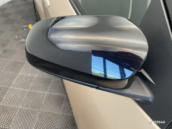 TOYOTA AYGO X - voiture d'occasion - Photo 44