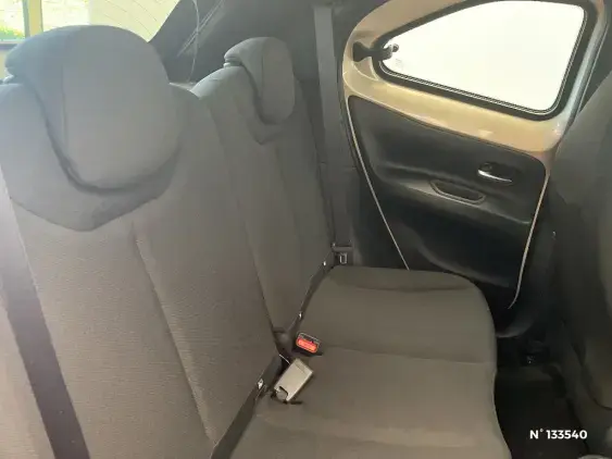 TOYOTA AYGO X - voiture d'occasion - Photo 11