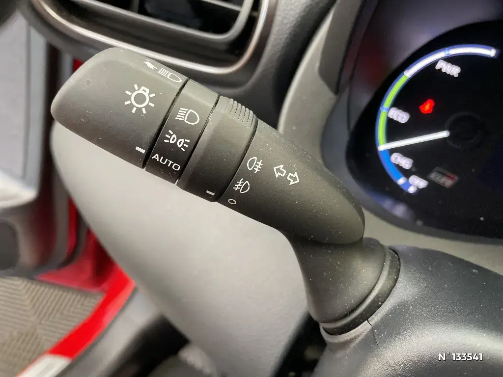 TOYOTA YARIS CROSS I - Miniature 21
