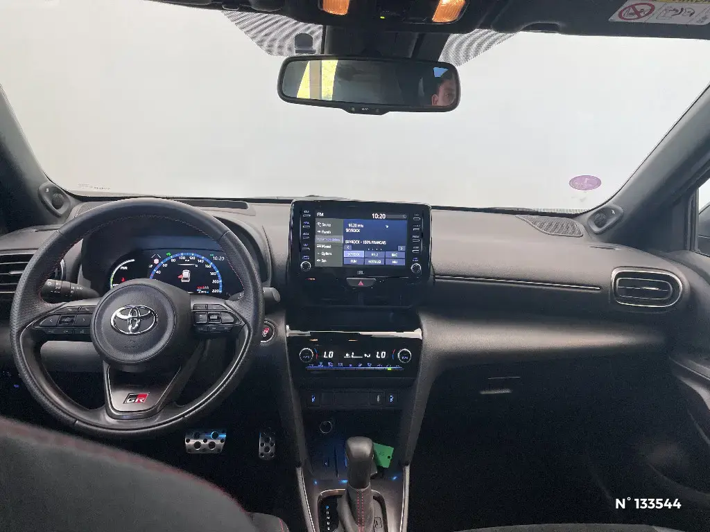 TOYOTA YARIS CROSS I - Miniature 6