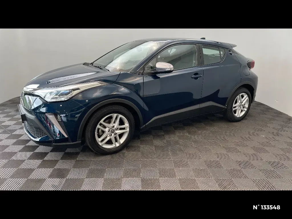 TOYOTA C-HR - Miniature 4