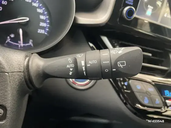 TOYOTA C-HR - voiture d'occasion - Photo 39