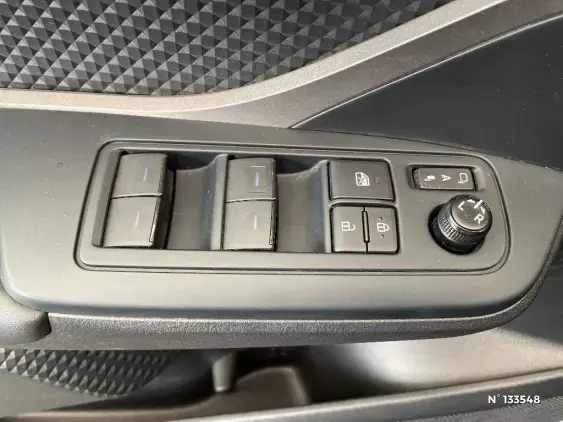 TOYOTA C-HR - voiture d'occasion - Photo 42