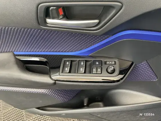 TOYOTA C-HR - voiture d'occasion - Photo 31