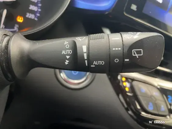 TOYOTA C-HR - voiture d'occasion - Photo 36