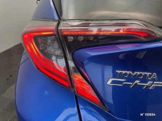 TOYOTA C-HR - voiture d'occasion - Photo 27