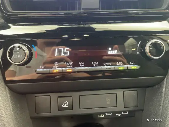 TOYOTA YARIS CROSS I - voiture d'occasion - Photo 37