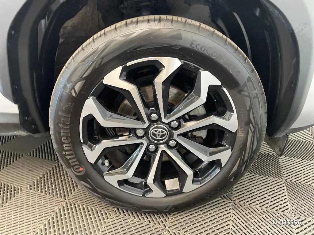 TOYOTA YARIS CROSS I - Miniature 5