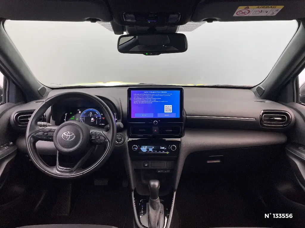 TOYOTA YARIS CROSS I - Miniature 6