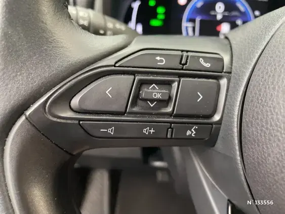 TOYOTA YARIS CROSS I - voiture d'occasion - Photo 37