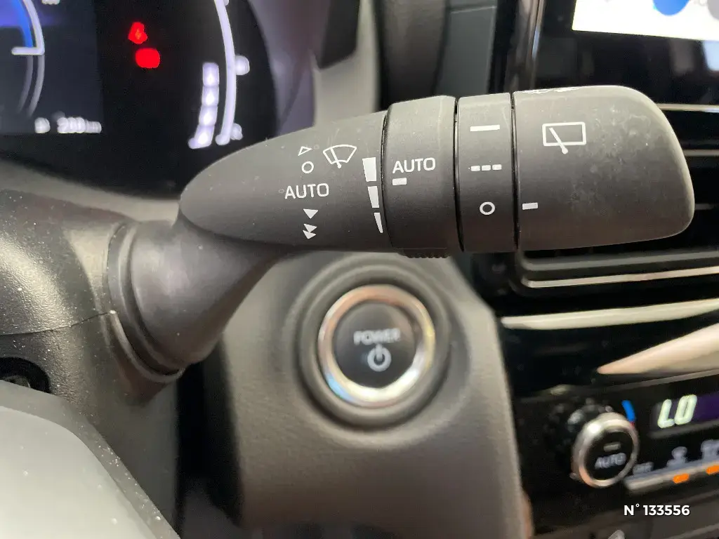 TOYOTA YARIS CROSS I - Miniature 20