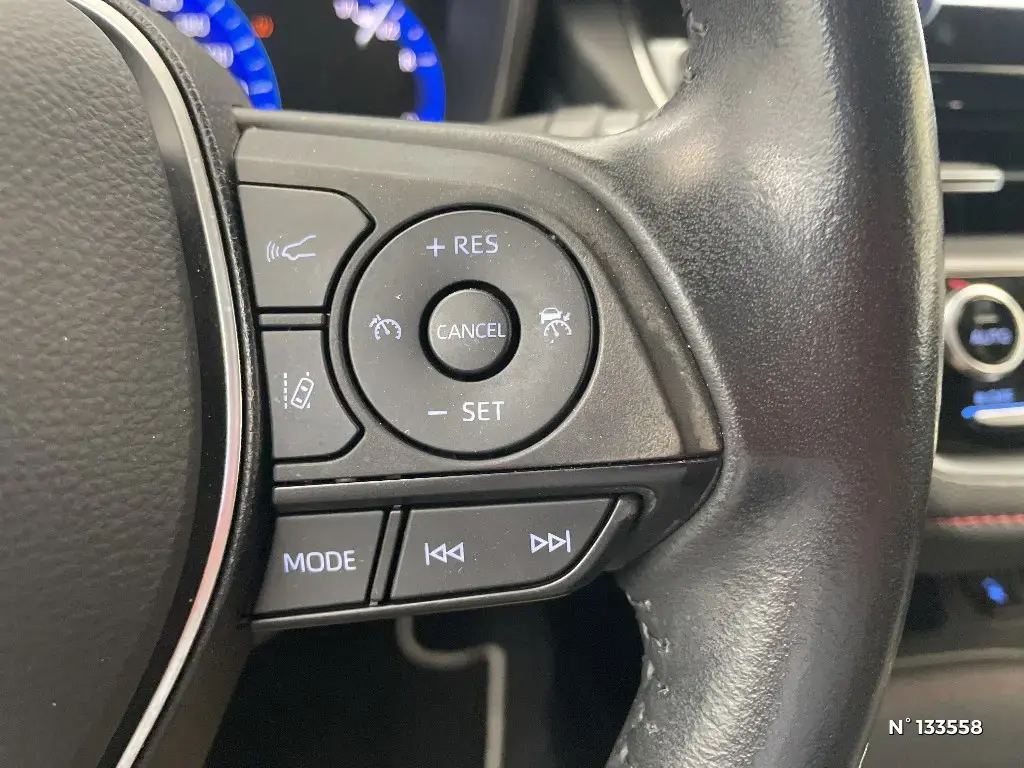 TOYOTA COROLLA XII - Miniature 12