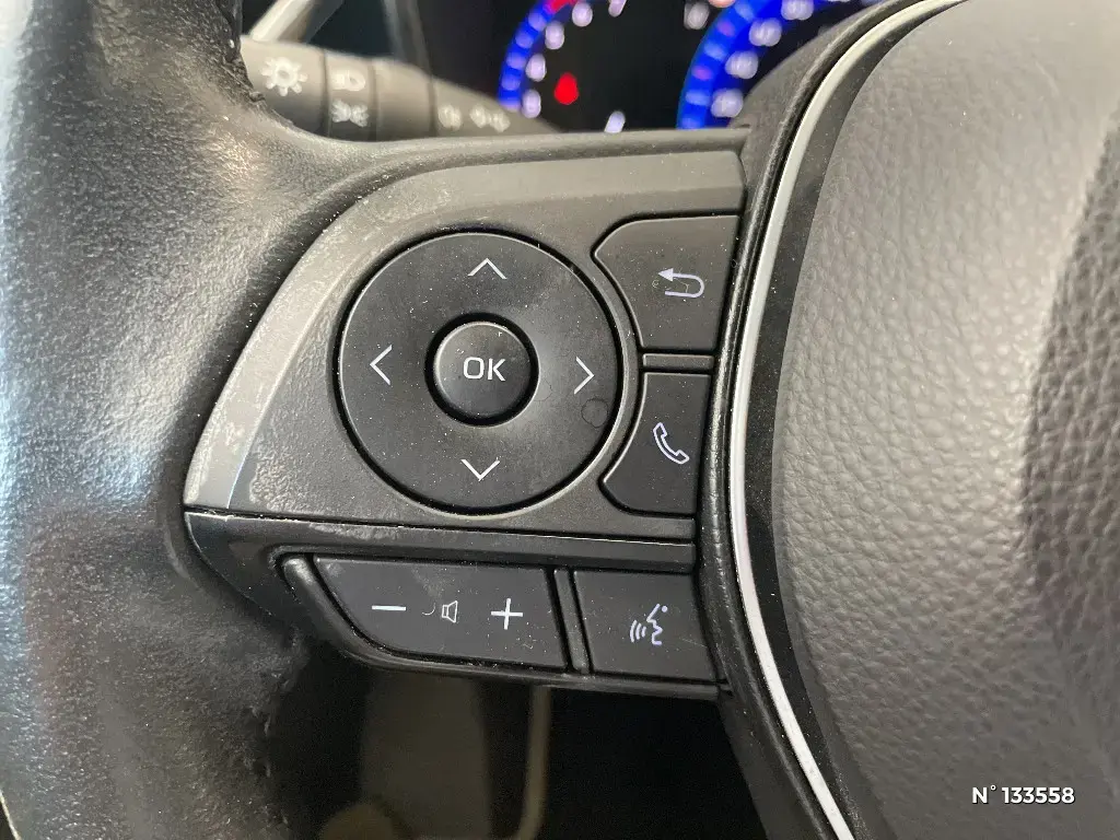 TOYOTA COROLLA XII - Miniature 13