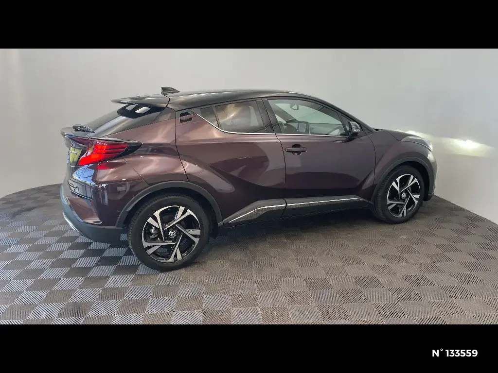 TOYOTA C-HR - Miniature 3