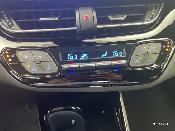 TOYOTA C-HR - voiture d'occasion - Photo 38