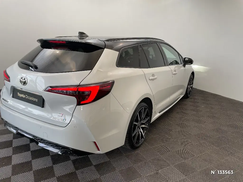 TOYOTA COROLLA TOURING SPT X - Miniature 2