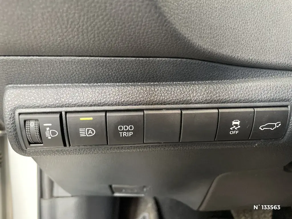 TOYOTA COROLLA TOURING SPT X - Miniature 11
