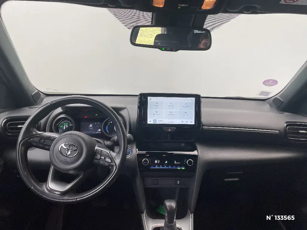 TOYOTA YARIS CROSS I - Miniature 6