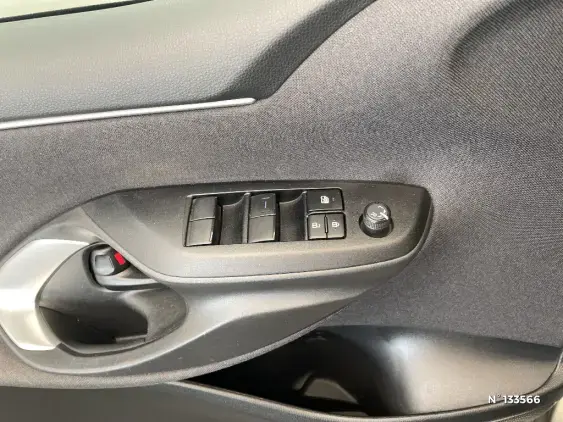 TOYOTA YARIS IV - voiture d'occasion - Photo 31