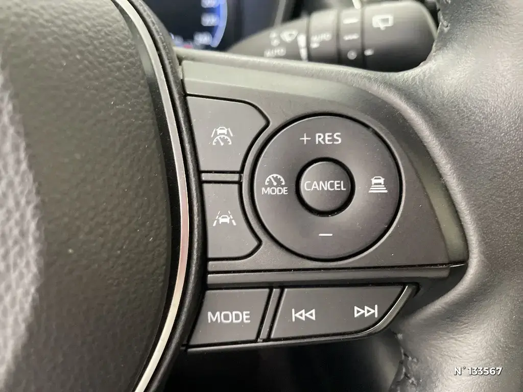 TOYOTA COROLLA XII - Miniature 14