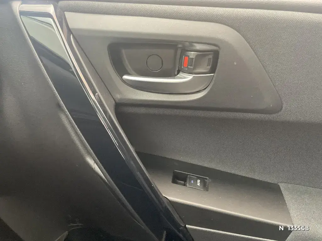TOYOTA AURIS II - Miniature 16