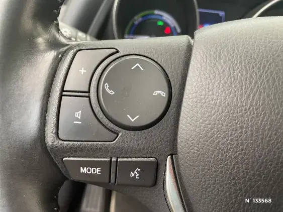 TOYOTA AURIS II - voiture d'occasion - Photo 38