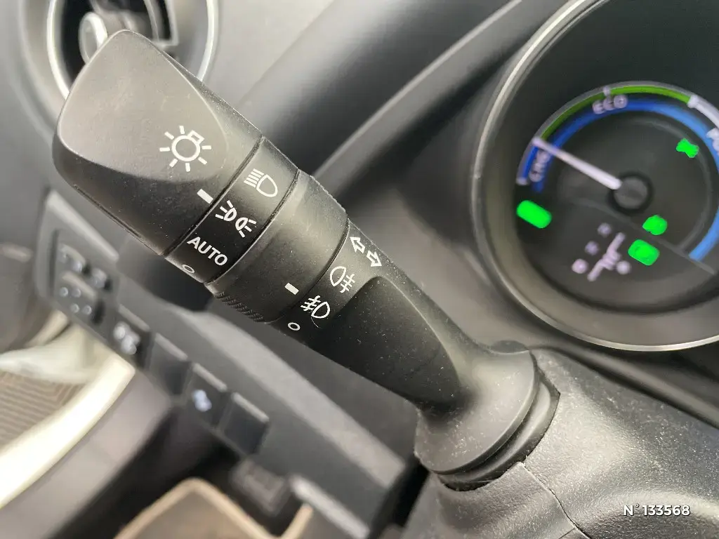 TOYOTA AURIS II - Miniature 21