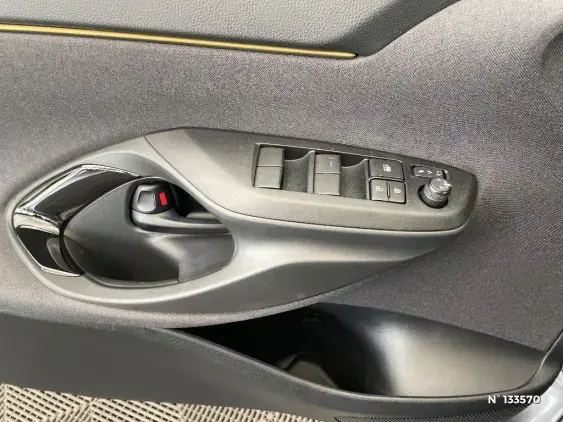 TOYOTA YARIS CROSS I - voiture d'occasion - Photo 31