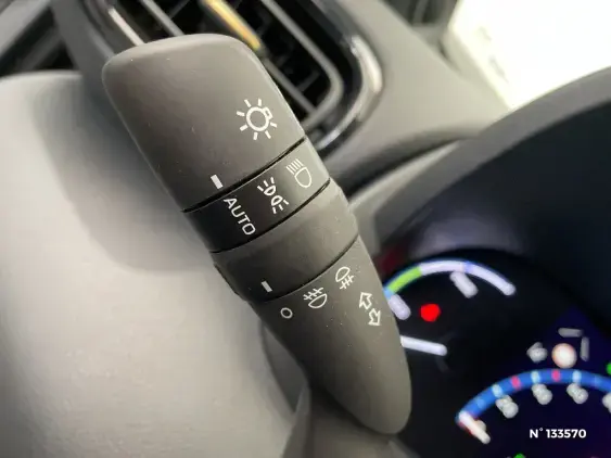 TOYOTA YARIS CROSS I - voiture d'occasion - Photo 34