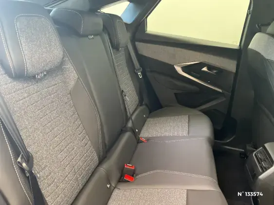 PEUGEOT 3008 III - voiture d'occasion - Photo 11