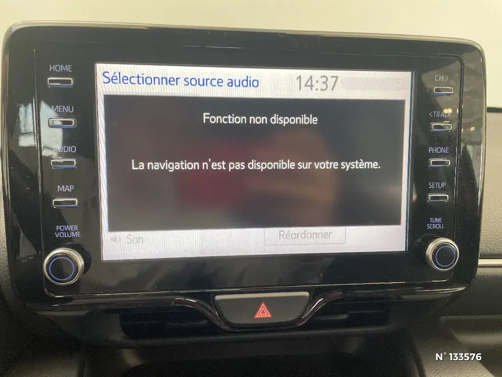 TOYOTA YARIS IV - Miniature 21