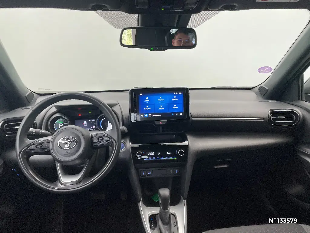TOYOTA YARIS CROSS I - Miniature 6