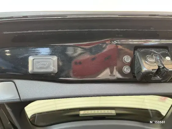 TOYOTA RAV4 V - voiture d'occasion - Photo 31