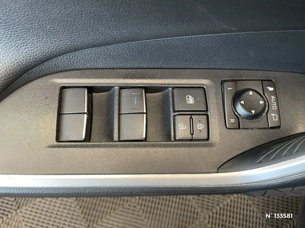 TOYOTA RAV4 V - Miniature 25