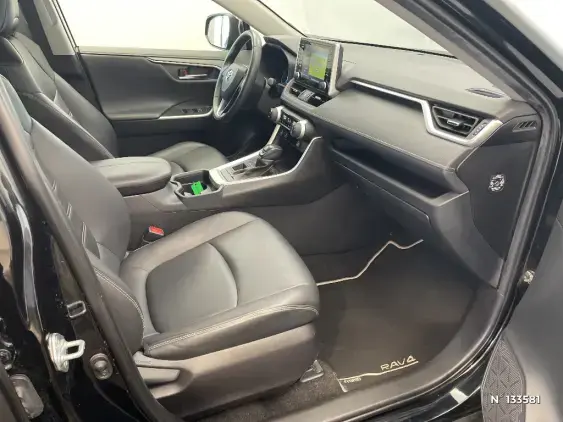 TOYOTA RAV4 V - voiture d'occasion - Photo 10