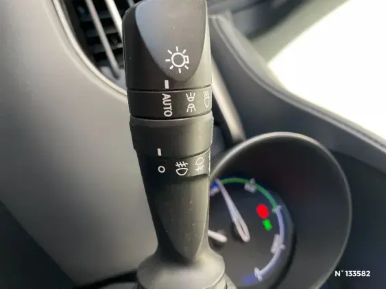 TOYOTA C-HR - voiture d'occasion - Photo 34