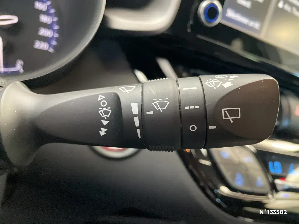 TOYOTA C-HR - Miniature 16