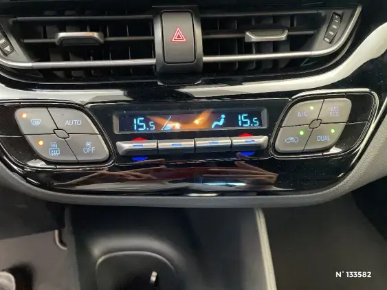 TOYOTA C-HR - voiture d'occasion - Photo 38