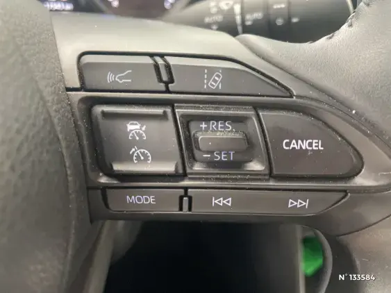 TOYOTA YARIS CROSS I - voiture d'occasion - Photo 33