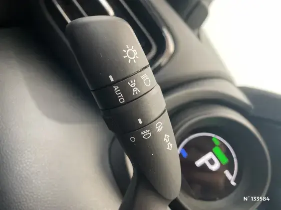 TOYOTA YARIS CROSS I - voiture d'occasion - Photo 34