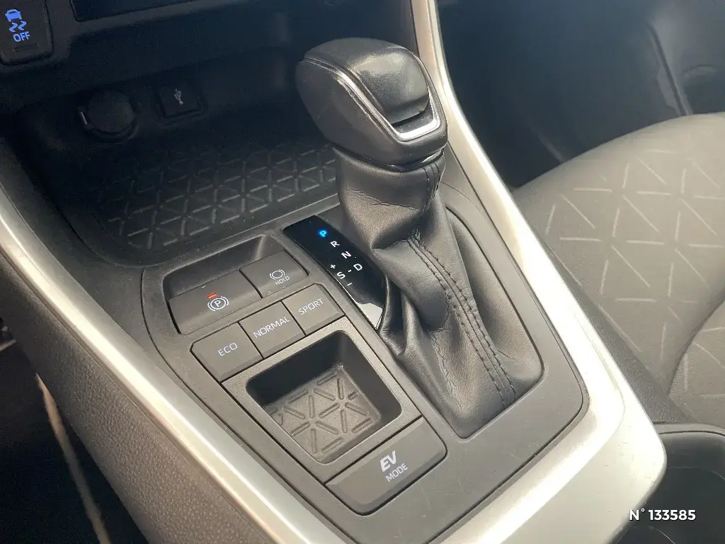TOYOTA RAV4 V - Miniature 21